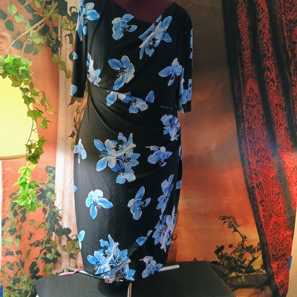 EUC: Connected Apparel Dress Sze 16 Black & Blue Floral Midi Dress - Picture 1 of 6